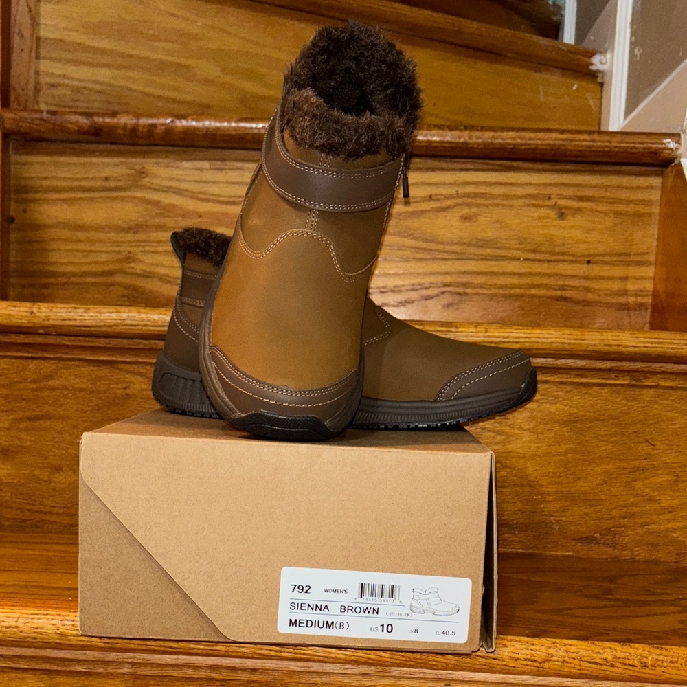 Sienna Women's Tan Winter Boots